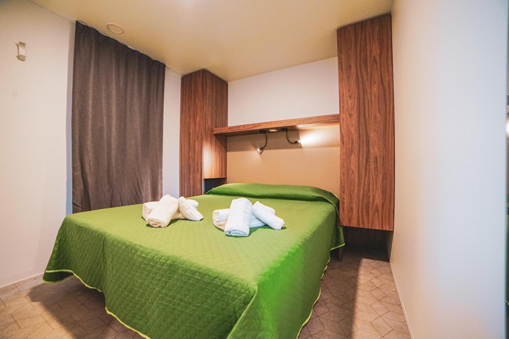 Hotel Park E Mobil Home Sottomarina Exterior photo